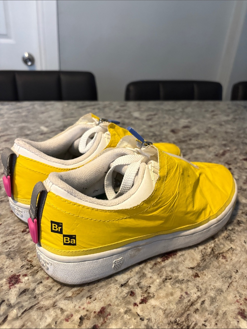K-Swiss Classic 2000 X Breaking Bad Mens Yellow Lifestyle Sneakers Shoes